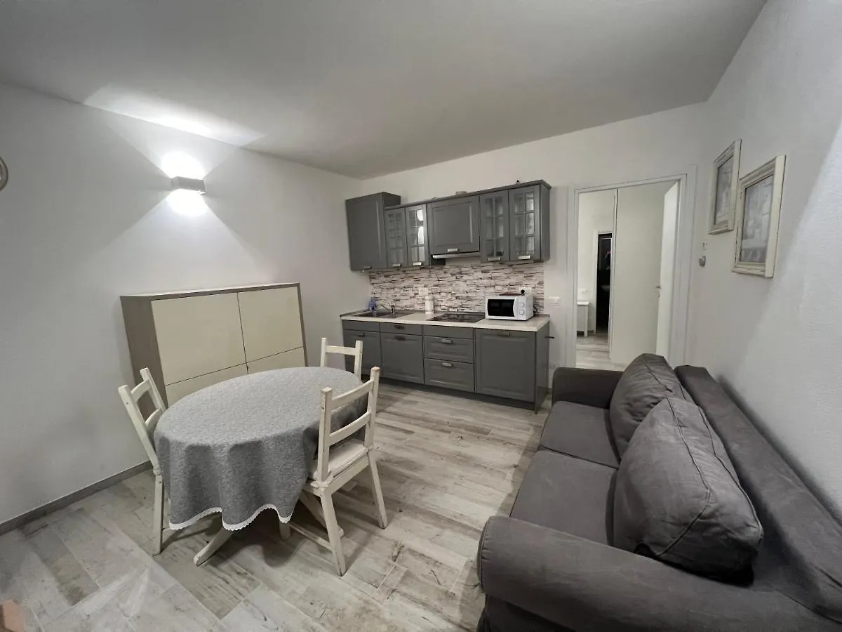 Giulietta E Romeo Apartment Verona 0*,